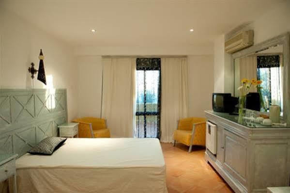 Valmar Villas - Happy Holidays (Adults Only) Lagos Extérieur photo